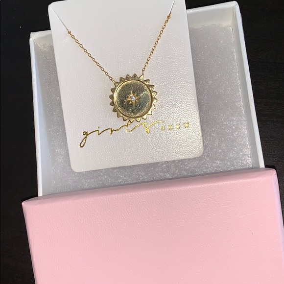 New Girls crew gold plated necklace - Picture 2 of 4